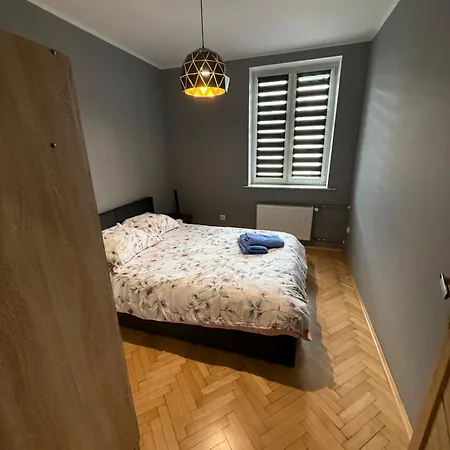 W Centrum Zor Apartment *