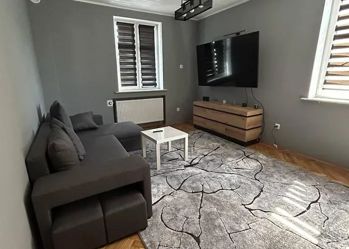 Apartament W Centrum Zor